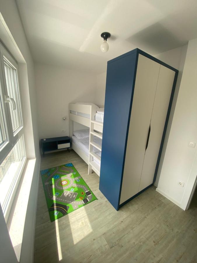 Apart-m Apartment *